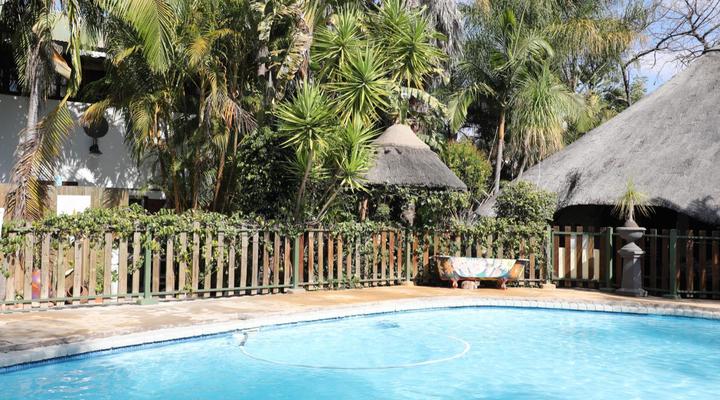 Golden Lantern Guest Lodge