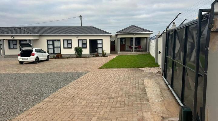 Bokwe Guesthouse - Gordons Bay