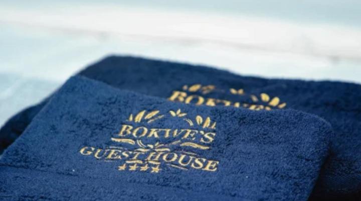 Bokwe Guesthouse - Gordons Bay