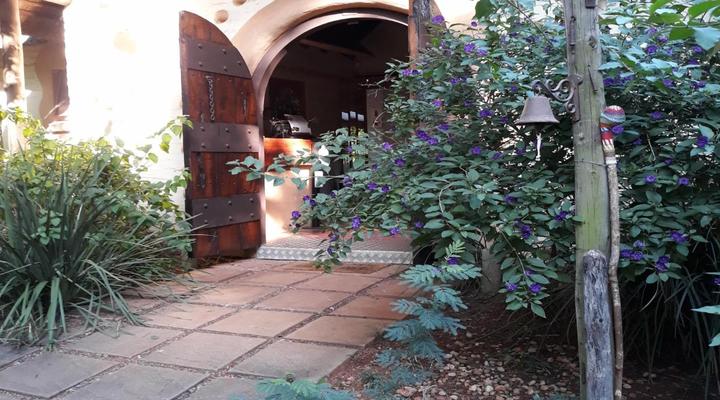 African Silhouette Guesthouse