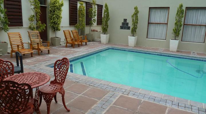 Aanhuizen Guest House