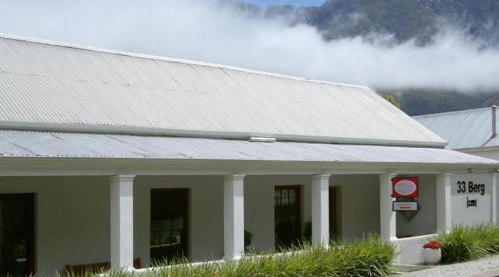 33 Berg Guest House