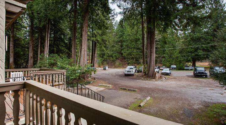 #37 Snowline Lodge Condo