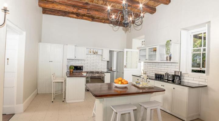 Nantes-Vue Guest House