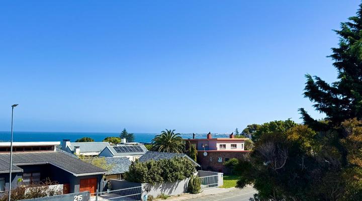 Peach On Beach Boutique Apartments