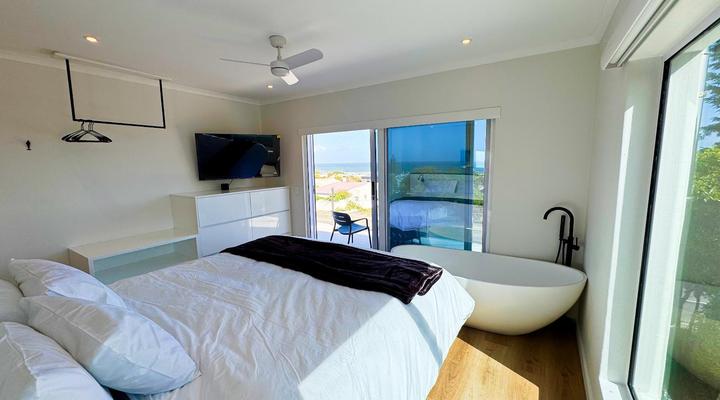 Peach On Beach Boutique Apartments