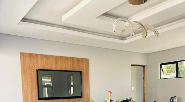 Overflow Accommodation Lodge