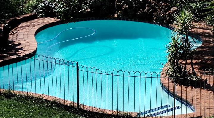 Paulshof Guesthouse - Kingsway Bed and Breakfast