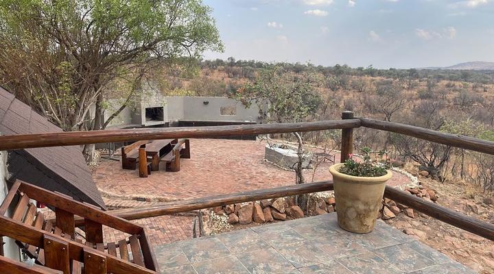 24 Bush house, Elandsfontein, Mabalingwe