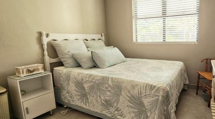 Nivica16 - Joh Olafsson Road