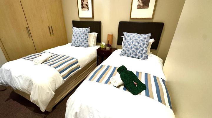 Ellefsen 107 - Ellefsen Street