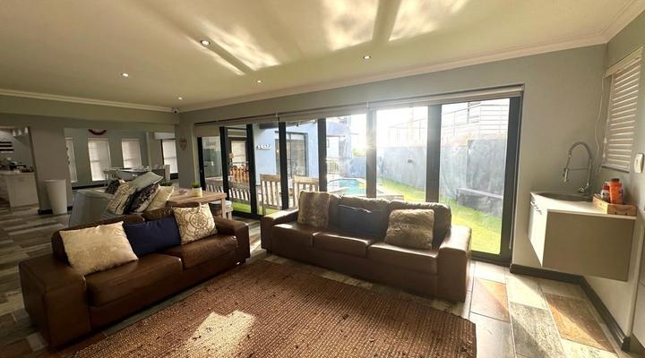 Lesvos @15 - Lesvos Road