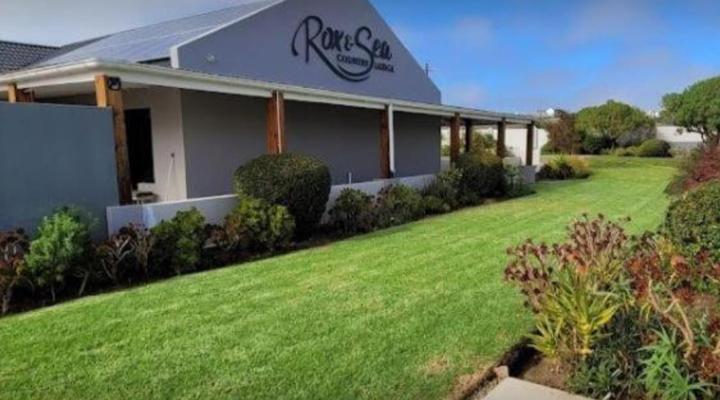 Rox & Sea Country Lodge