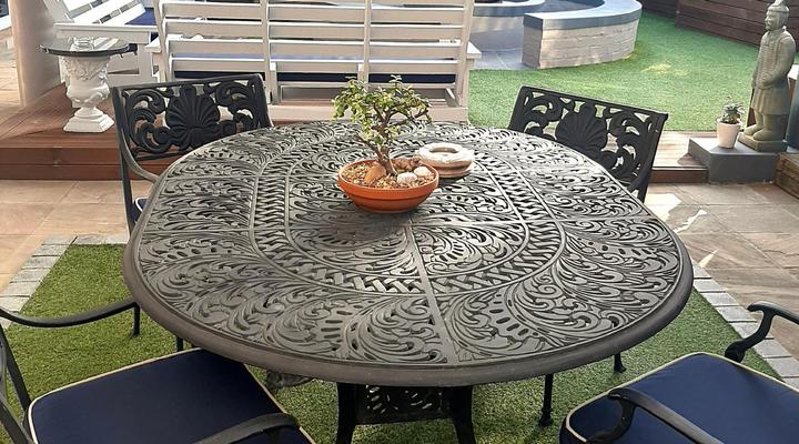 Simply The Choice Manor