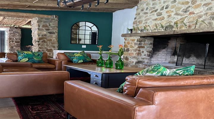 Oewerzicht Tented River Lodge & Farm Cottages