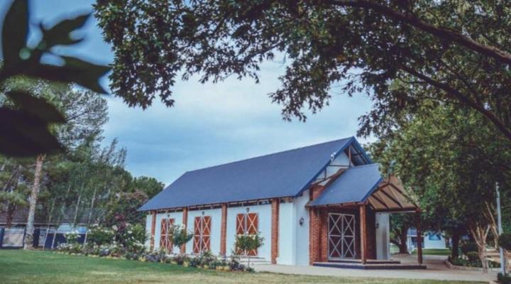 Warm Karoo & The Kitchen