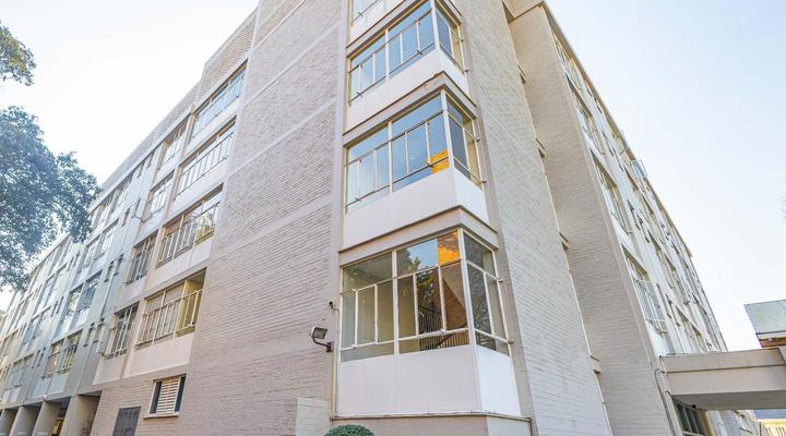 Illovo Luxury 1-Bed Apartment