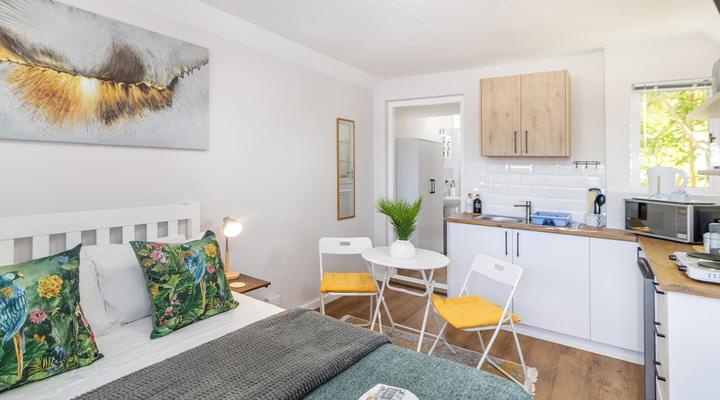 Hideaway Self-Catering Studio