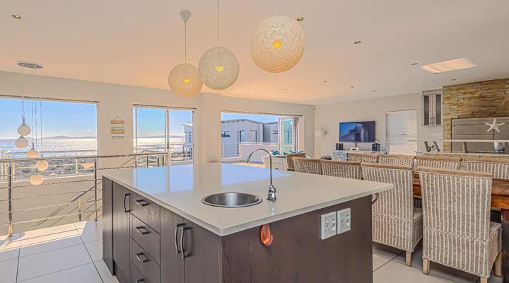 Seasons of Serenity, Langebaan, 8-sleeper