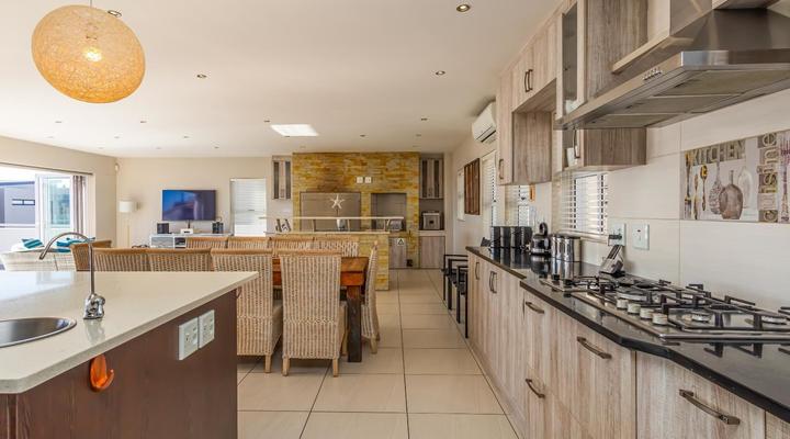 Seasons of Serenity, Langebaan, 8-sleeper