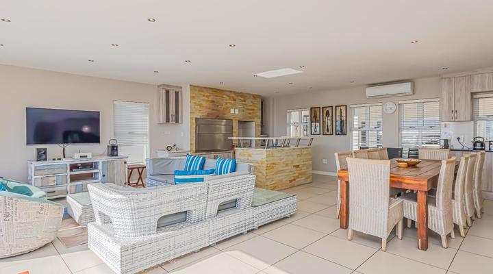 Seasons of Serenity, Langebaan, 8-sleeper