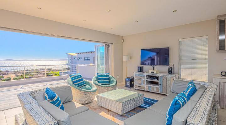 Seasons of Serenity, Langebaan, 8-sleeper