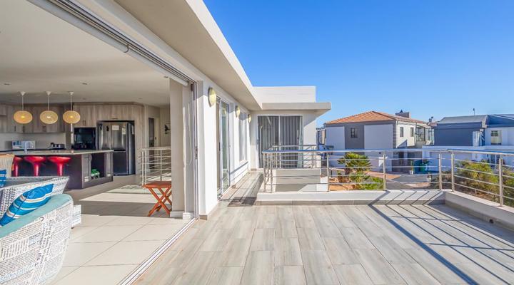 Seasons of Serenity, Langebaan, 8-sleeper