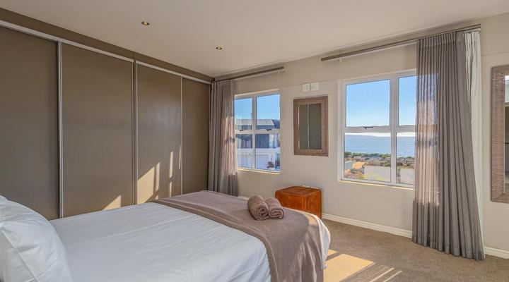 Seasons of Serenity, Langebaan, 8-sleeper