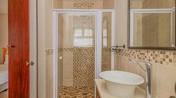 Seasons of Serenity, Langebaan, 8-sleeper