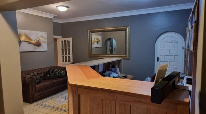 Crayfish Creek Guest House