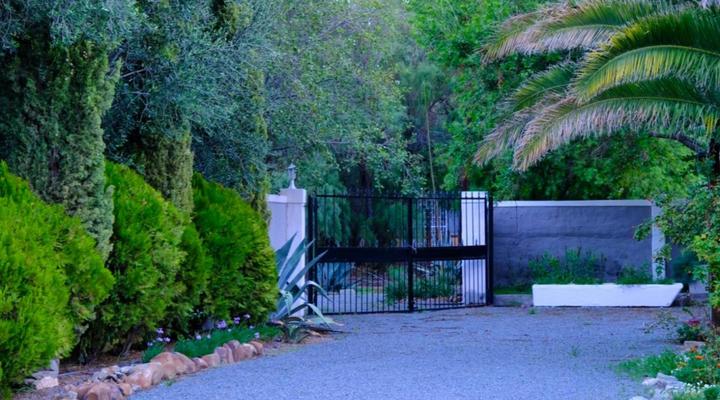 The Hudson Guest House & Suites