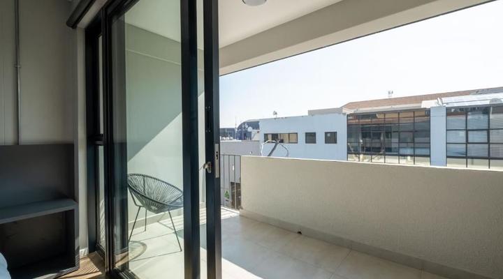 Inn & Out Plus Rosebank