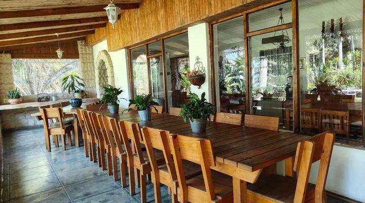 Garden of Eden Cottages & Guest House