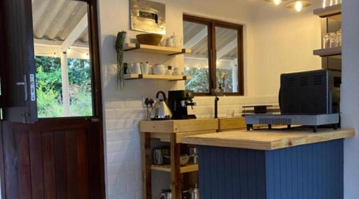 Luxury Modern Farm Cottage With Sea View