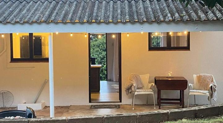 Luxury Modern Farm Cottage With Sea View