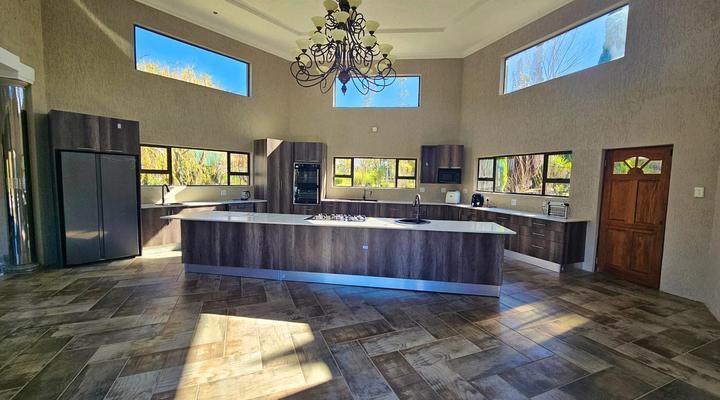 Freeman Manor - Peninsula