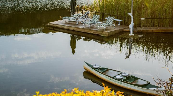 Moontide Guest Lodge