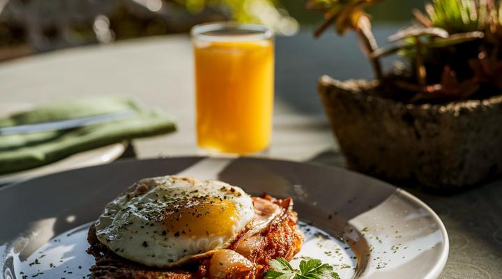 Moontide Guest Lodge