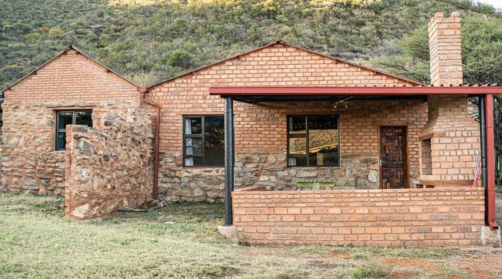 Otavi Vineyards Self-catering & Camping