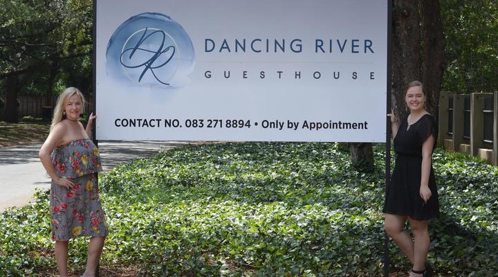  Dancing River Guesthouse