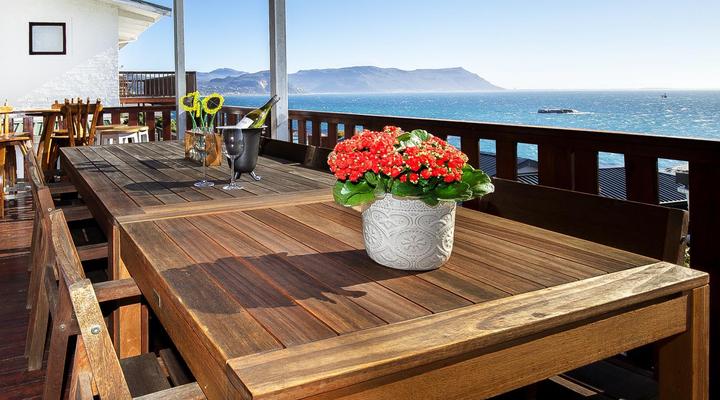 Penguins View Guesthouse