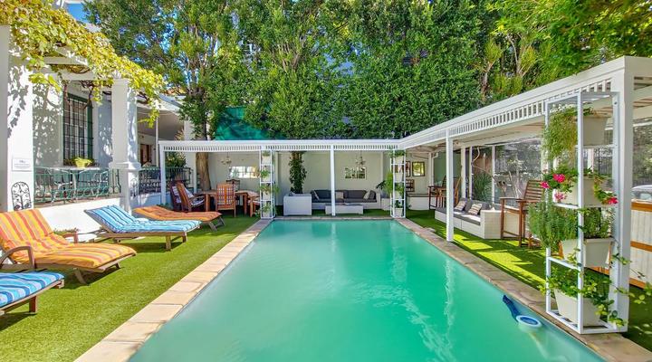 Mountain Manor Guest House