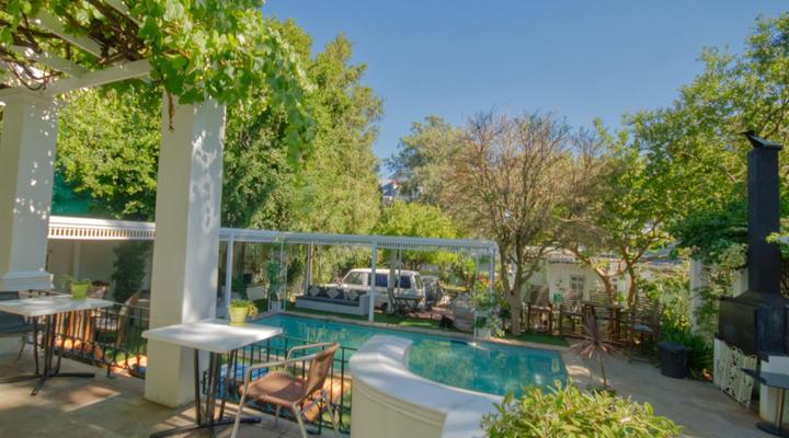 Mountain Manor Guest House