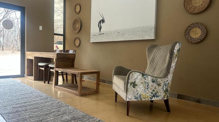 Cheetah Paw Safari Lodge