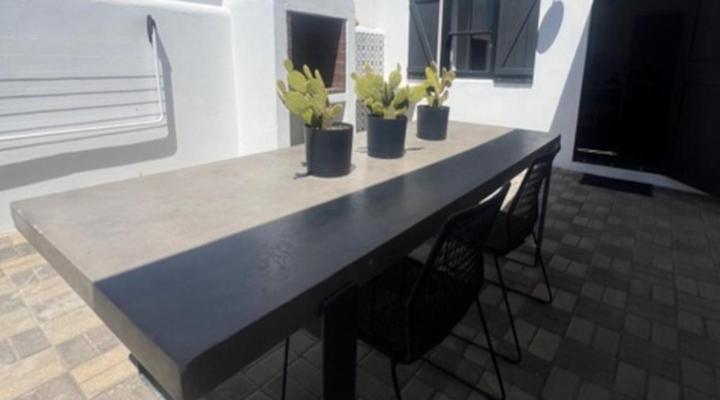 Wild Riverside Cottage