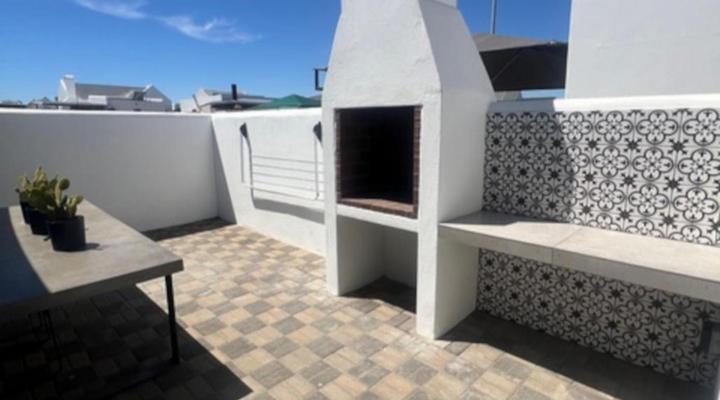 Wild Riverside Cottage