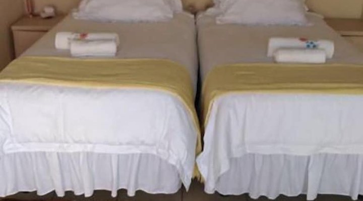 Twilight Breeze Lodge