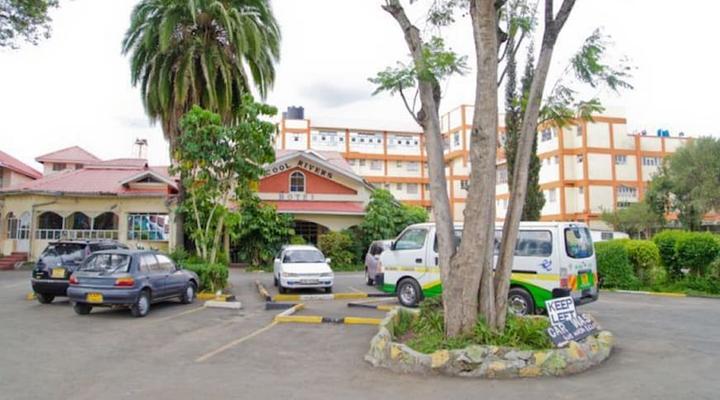 Cool Rivers Hotel