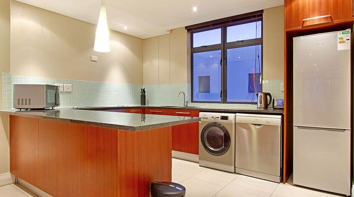 Eden On The Bay 238 by HostAgents