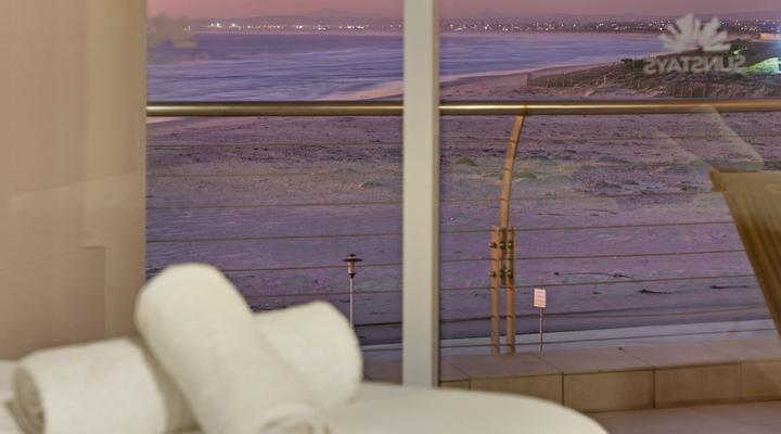 Lagoon Beach 302A by HostAgents